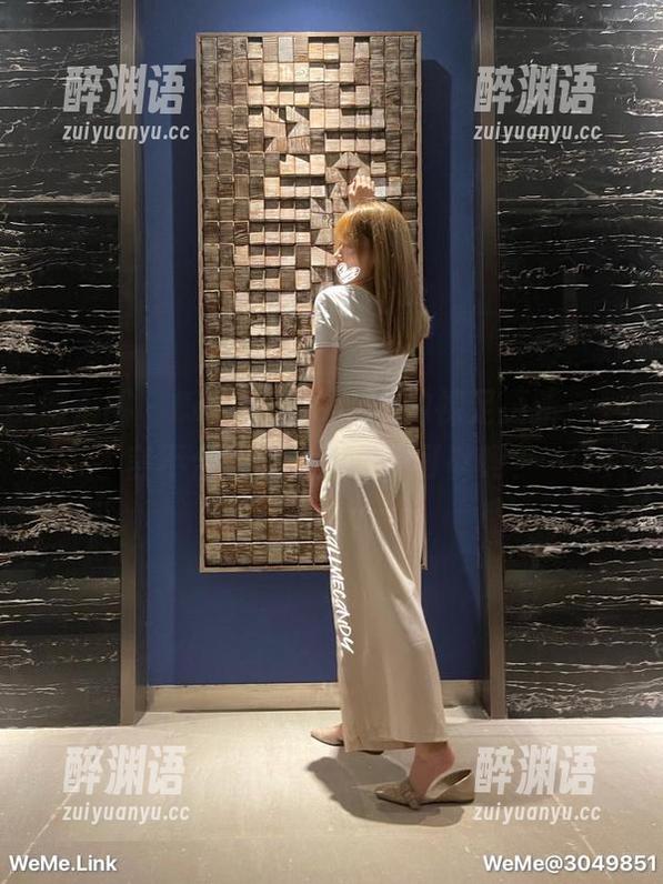 微密圈 - Callmecandy的裸足更新，一言不合就想耍流氓，可以吗？