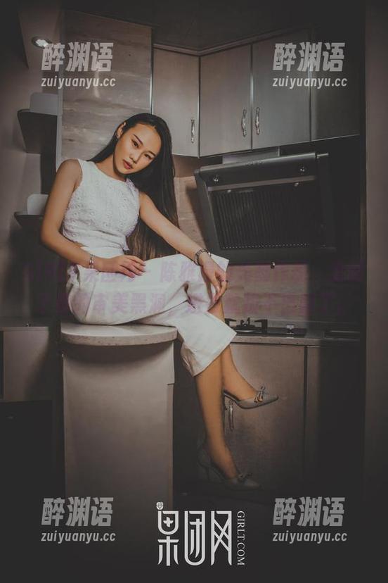 GIRLT果团网-陈雅漫 GIRLT果团网 - 陈雅漫的美脚作品,定制了你的审美黑洞,进去就拔不出脚了。