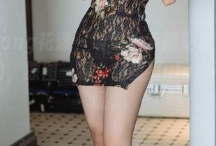 HuaYang花漾 – 听说水手服是春天的不二法门，原图一看，绮里嘉ula也不例外呢。