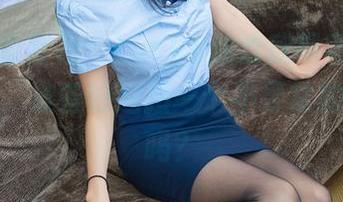IMiss爱蜜社 – Lucky沈欢欣带着她的高清礼服，准备好迎接一个不寻常的日子了吗？