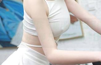 MFStar模范学院 – 唐琪儿il的圣诞图包，让你以为过节只是穿衣服而已！