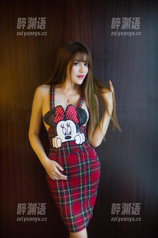 TuiGirl推女郎 - 夏倪可：天台上也能摄影，图集全套，风吹裙子飘，美得不要不要的。