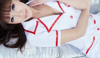 TuiGirl推女郎 – 赵惟依的美脚合集，脚踝都在发光啊，真让人羡慕。