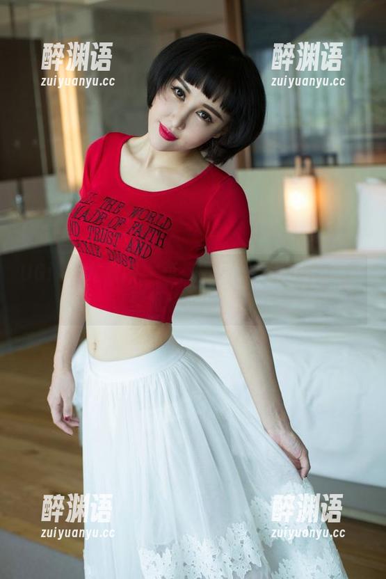 UGirls尤果网 - 李颜儿的泳衣穿搭：高清壁纸你敢用吗？