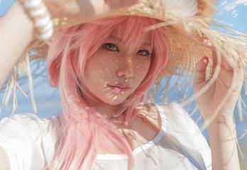 Uki雨季的大胆尝试，修女黑胶衣四色高清资源