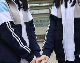 Xiuren秀人网 – 短裙+安然anran=在线福利，高清内容让人聚精会神！