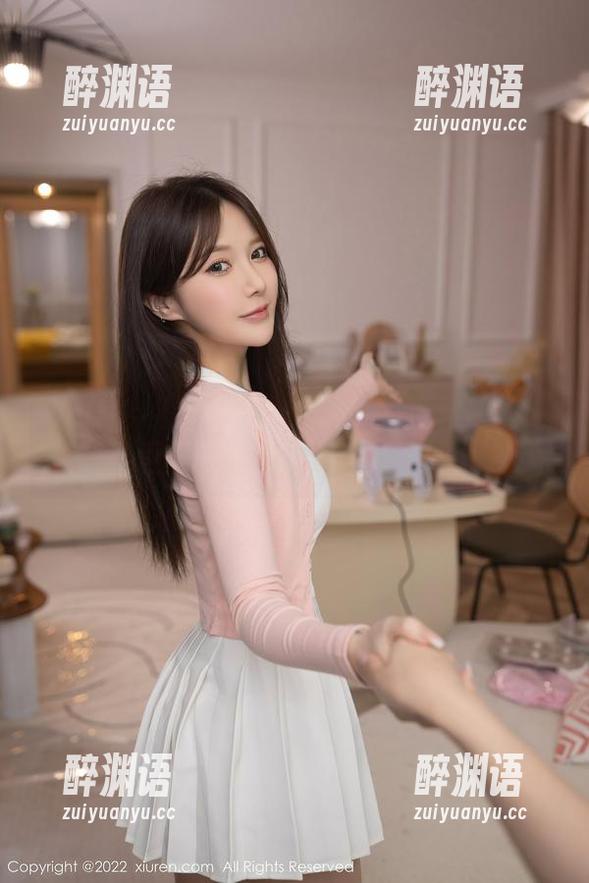 Xiuren秀人网 - 壁纸插曲：原图里的糖豆sisi少女，太可爱了吧