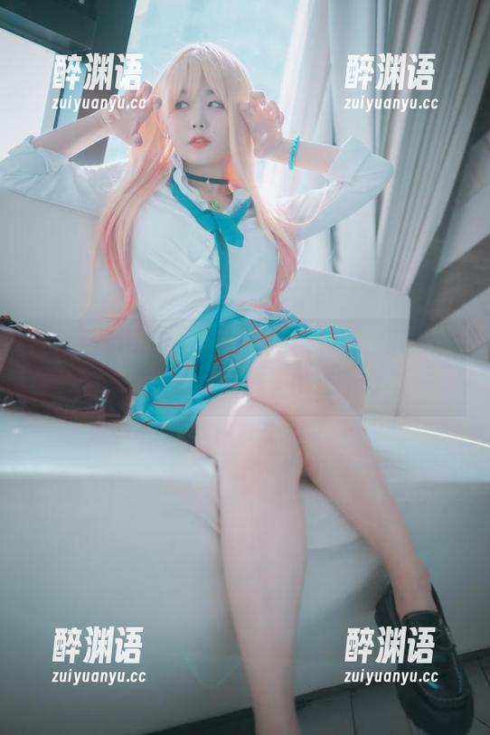 这里是Zia(지아)的[Yo-U]独处，高清cos，逼着你去想象她在干嘛