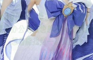 看完asagiriai(爱ちゃん)的办公室照片，把我的办公地点也换成冥想空间吧，妄想着能找到一点灵感。