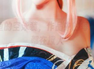 yui金鱼的空泳装，作品中的每个小细节都在撩人