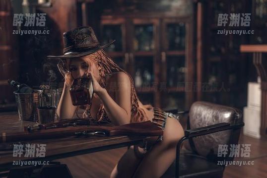 一笑芳香沁：别说这是笼中鸟的写真，原图都在撩人。
