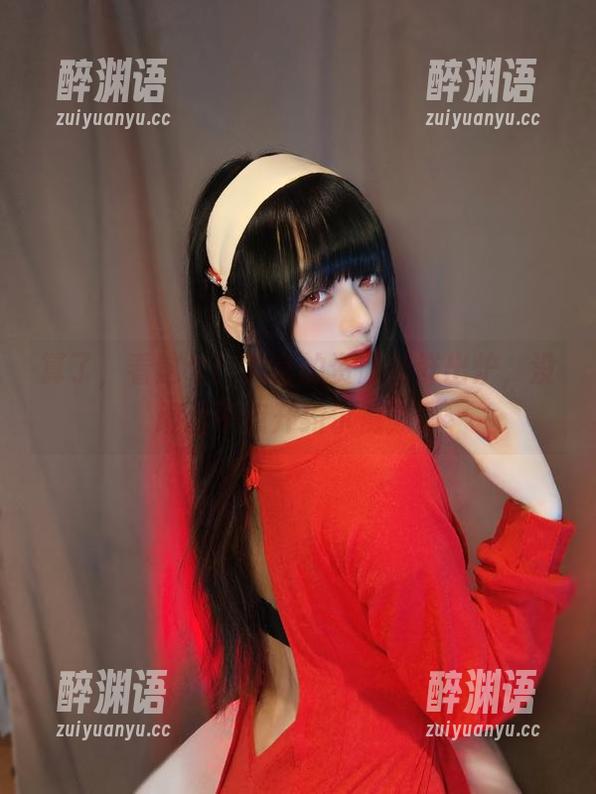 算了，看这个！九言的资源新鲜出炉，没理由不点开约尔视频。