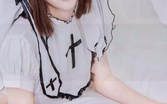 下载黑贞马会的仙九Airi写真，真让人心潮澎湃，得保证别被我朋友看到…