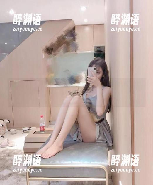 啾小妍：夏日里的写真集，傻傻分不清楚吖！