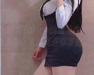微密圈 – 姐姐Lalion的超短牛仔裤：图片里透着清凉，资源尽在你掌握的指尖！