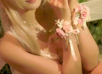 嫣嫣子的校园全集：书本里藏着她的身影？