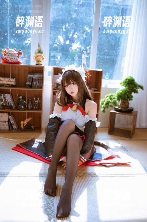小心，自拍来了！宫本桜的写真不怕木乃伊！