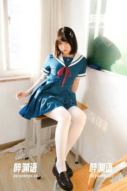 少女秩序 - 办公室图包：小鱼带你逃离无聊，体验工作中的幽默灵气！