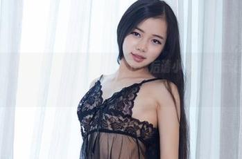 尤物馆 – 悦儿Yuky的美腿写真，下载后请小心，可能让你腿控发作！
