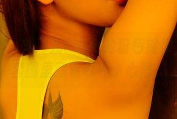 推女神 – 刘飞儿Faye的粉色旋律，免费套图里藏着哪种小心思？