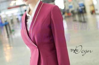推女神 – 王婉悠Queen随意自拍，私房写真里的小斗嘴