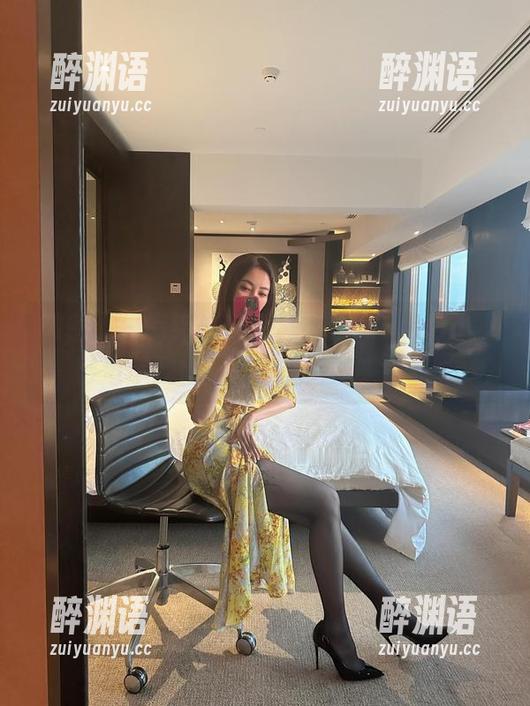 微密圈 - 有新泳装了，果儿Victoria早已迫不及待！图片总是带来惊喜。