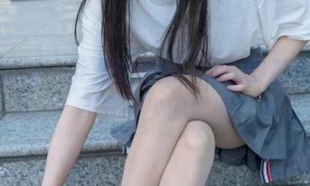 梦丝女神 – 乔儿的高跟，私拍的那份恰好不多不少的性感