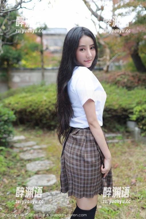 模范学院 - 免费看妞妞koko的裤里丝图集——快来满足你的“好奇心”，但是别走太快！