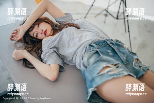 波萝社 - 柳侑绮Sevenbaby扑克牌日记，观看合集时别忘了留意那些小细节