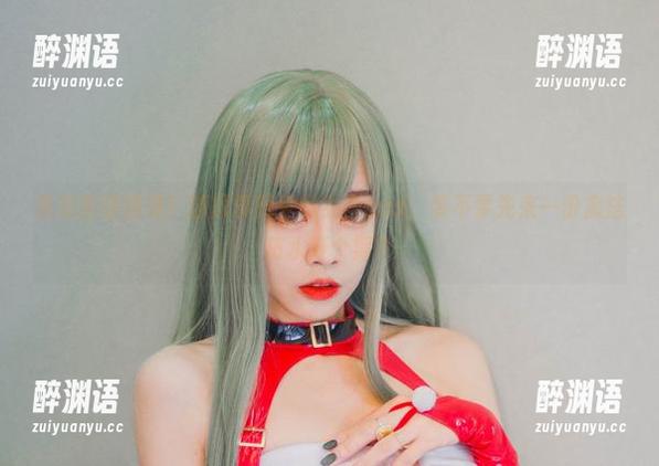更新蓄势待发！清颜真德秀的女巫cos，要不要先来一份魔法药水开个胃？