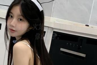 微密圈 – 不想付费？火龙果羊的日系死库水图集倒是给你点乐子。