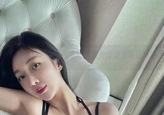 微密圈 – 职业装也能保持甜度，牛奶里的果汁精选写真集让你羡慕妒忌！