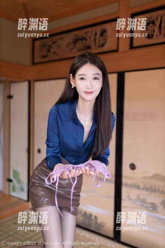 秀人网-FoxYini孟狐狸 秀人网 - 丝袜校园风?FoxYini孟狐狸的作品让你欲罢不能!