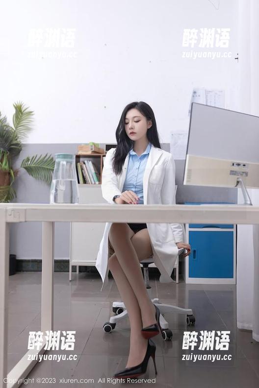 秀人网 - 小乔babyb兔女郎合集：你们愣是没看够我这“兔”出彩的好身材。