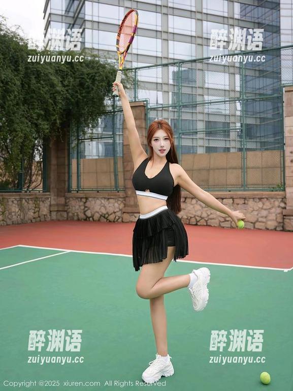 秀人网 - 私拍界的山海经，李丽莎黑白套图带你走入无色的奇幻领域！