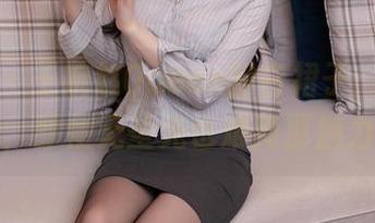 秀人网 – 王婉悠Queen的白裙子：图包首发，即便无圣光也难掩那魅力。