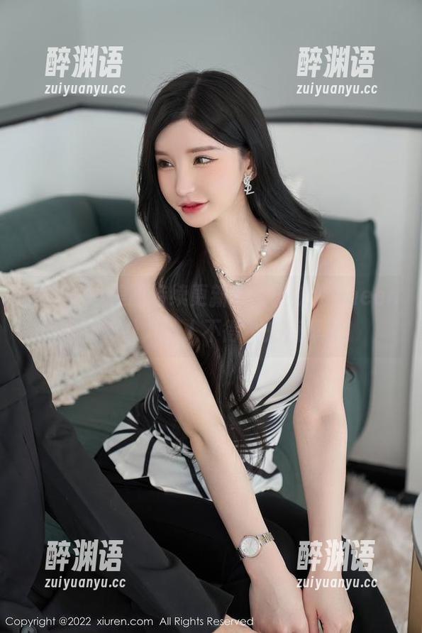 秀人网 - 美图持续更新中，王婉悠Queen黑丝的魅力让人不得不充值眼球！