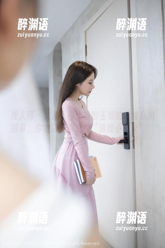 秀人网 - 欢迎入侵：盼盼玉奴的清纯私拍图集，你也能在家变身“清纯小仙女”！