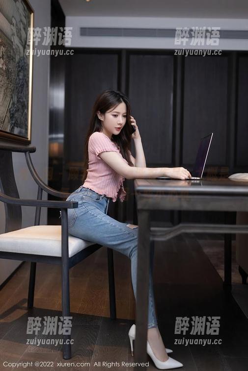 秀人网 - 顾乔楠Cora泳衣作品，大概是每一张都藏着一些小心机