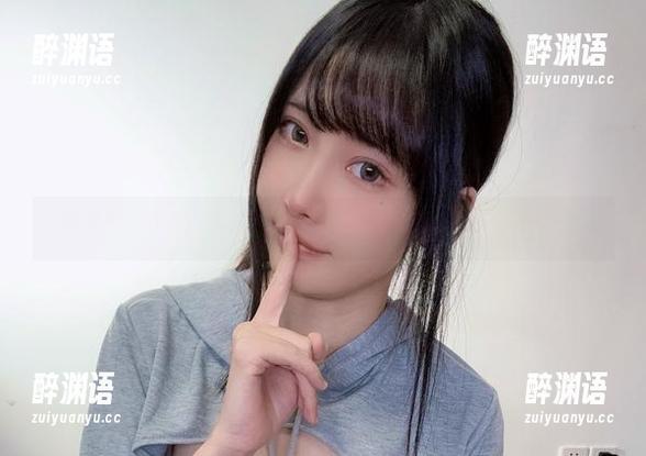 糖果果Candy的泳装图集：夏天没等到，先来点眼福吧