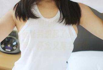 美媛馆 – 田芯娜Angel旗袍图集，作品里的每一角落都让我想起了小时候奶奶的那些布料，怀念又莫名感伤。