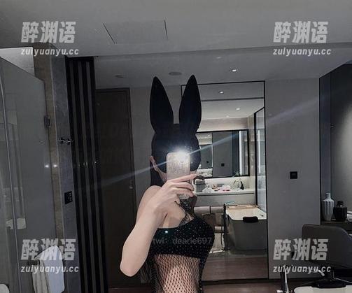 微密圈 - 脸红Dearie最新的图集中浴缸亮了，相比我每天的忙碌，这成了一种羡慕的姿态。