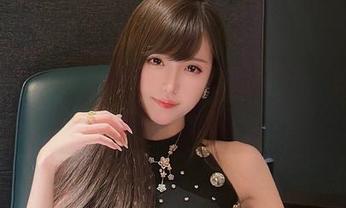 在腐团儿Ikaros的玉藻前全集中，封面和作品一样耐看！