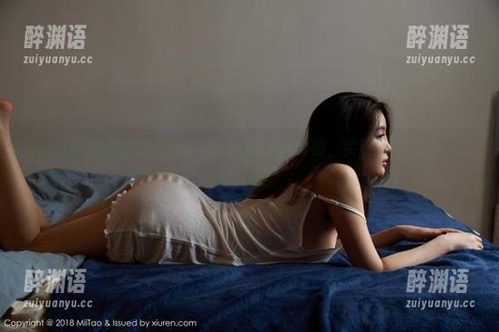 蜜桃社 - 听说作品里的Rola很会搭配眼镜，实到极点，不得不让人侧目！