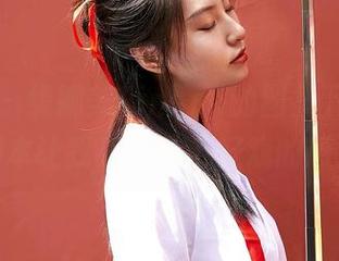 蜜桃社 – 缇娜美Tinami的图集下载了，剧本让我有种看了好戏的感觉