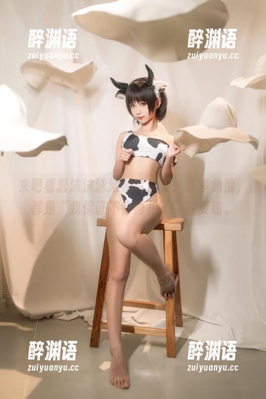 来吧看蠢沫沫泳池照片合集，许多角度，都是“我保证不会再拍了”的灵魂。