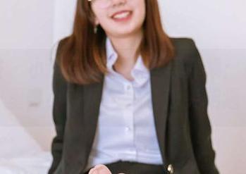 袜啵啵 – 小甜豆的短黑丝写真集：在高清里，小香风与黑色脚尖相遇