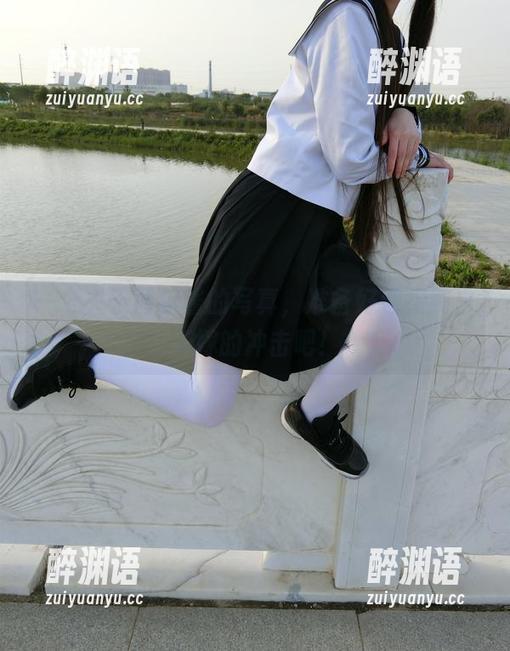 一个关于西尔酱的写真，准备好迎接纯白花嫁的冲击吧！