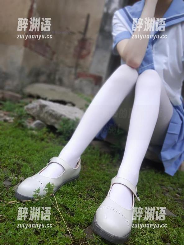 办公室小剧场：西尔酱秘书的原图分享，瞬间让你松弛!