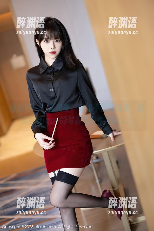 语画界 - 一套和服，玩的不仅是材质，杨晨晨sugar的写真资源也超诱人。
